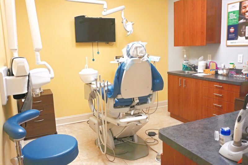 Dental treatment room
